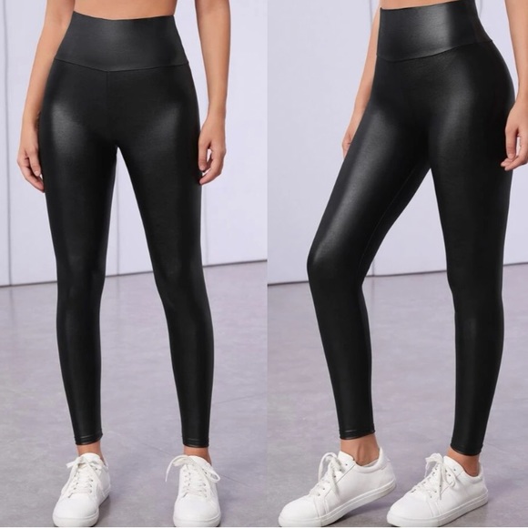 Sexy high waisted vegan leather leggings - Picture 1 of 4